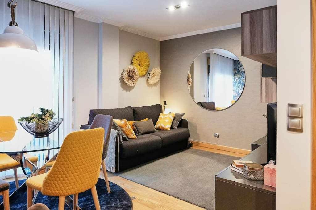 Apartamento Mariscal Pontevedra Exterior photo